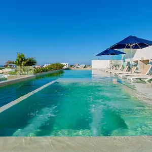 https://anah-downtown-condo.allrivieramayahotels.com